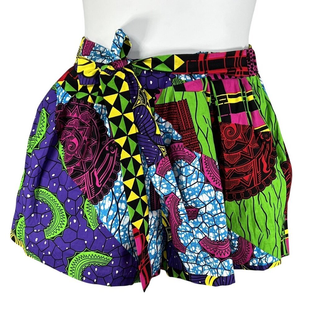 NWT Womens L Trousers Colorful Artsy Shorts Pockets Resort Wear Flowy by D'Iyanu